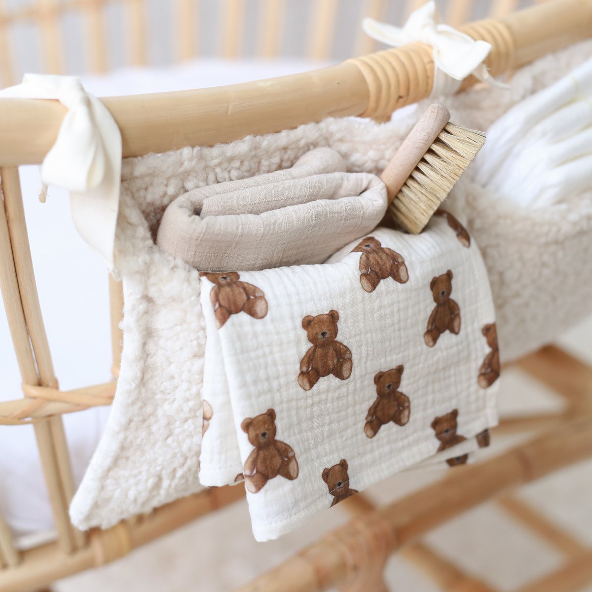{Pre Order} Babyly® Teddy Babybed Organizer