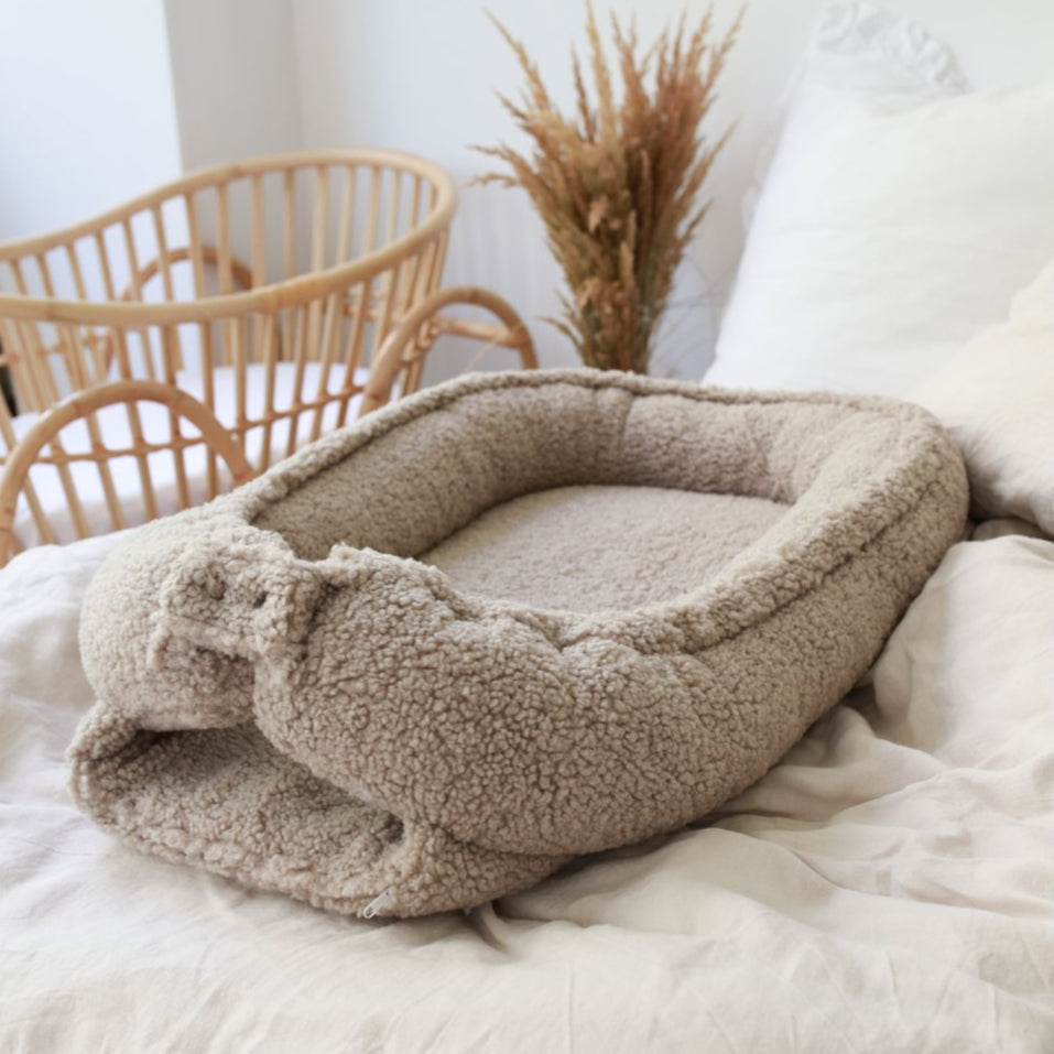{Pre order} Babyly TEDDY Babynest
