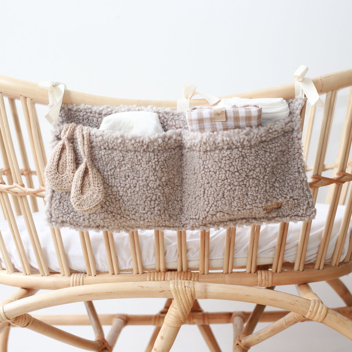 {Pre Order} Babyly® Teddy Babybed Organizer