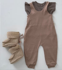 Zaynis herfstcapsule - Look B met bio-katoenen topje en jumpsuit