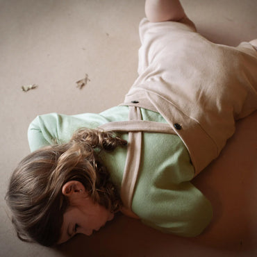 ilailai Canela baby overall in biologisch katoen 