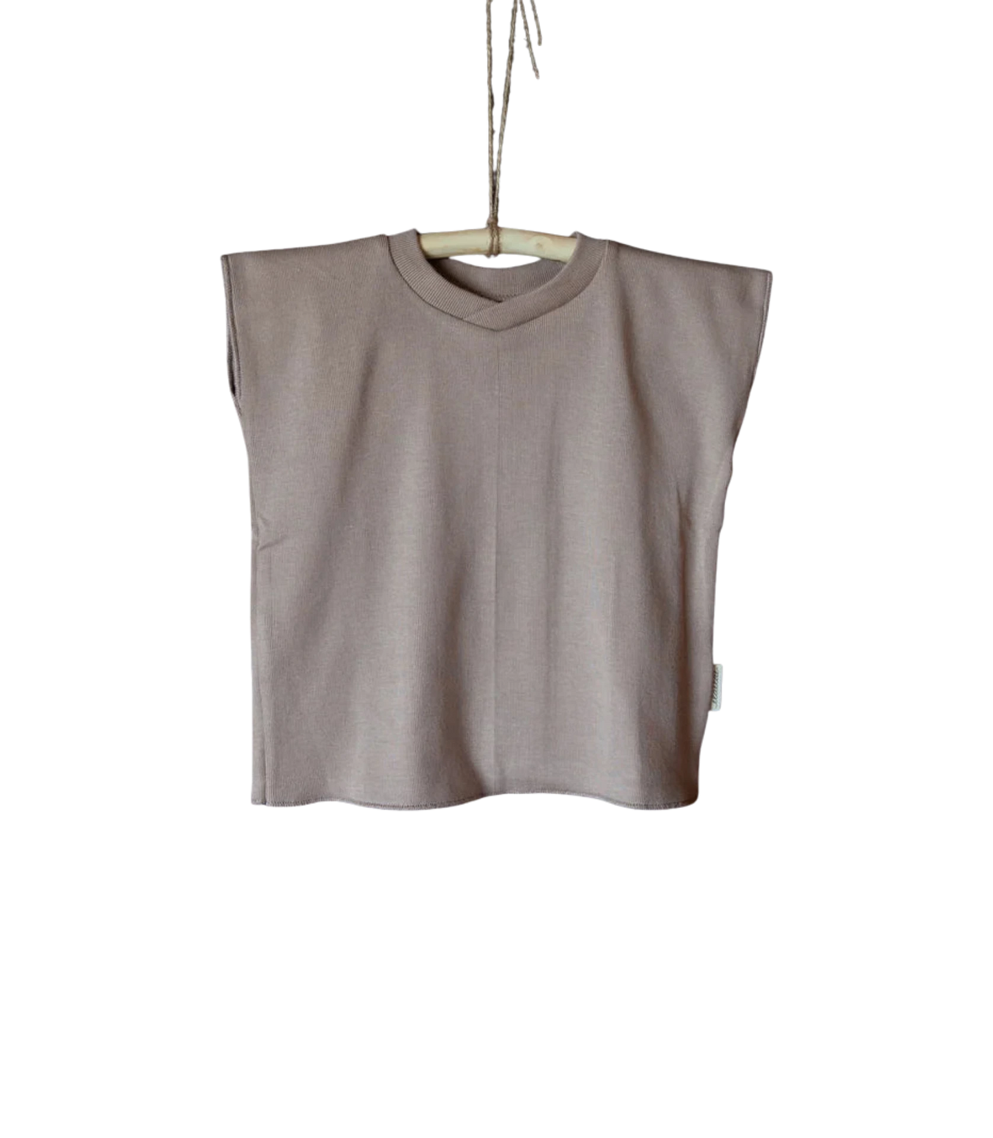 Tijdloos kids shirt met V-hals en zachte natuurlijke stof