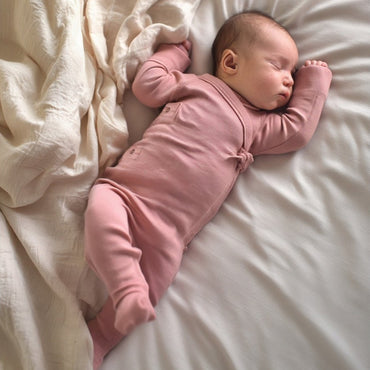 Lille Barn merinowol boxpakje met muts Misty Rose, duurzame cadeauset voor baby’s