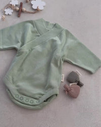ilailai Wrap Romper Newborn – Organic Cotton | Sage Green